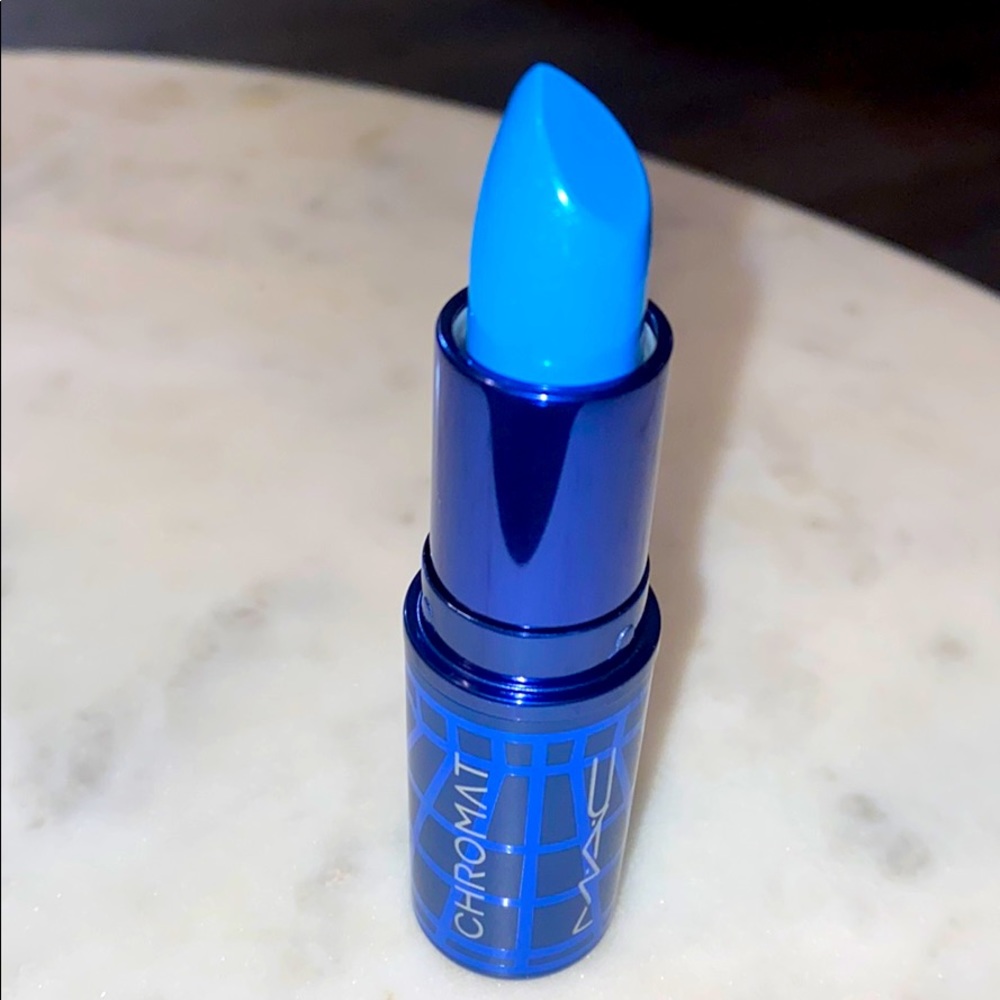 Limited Edition Amplified Creme Shock Value Shade